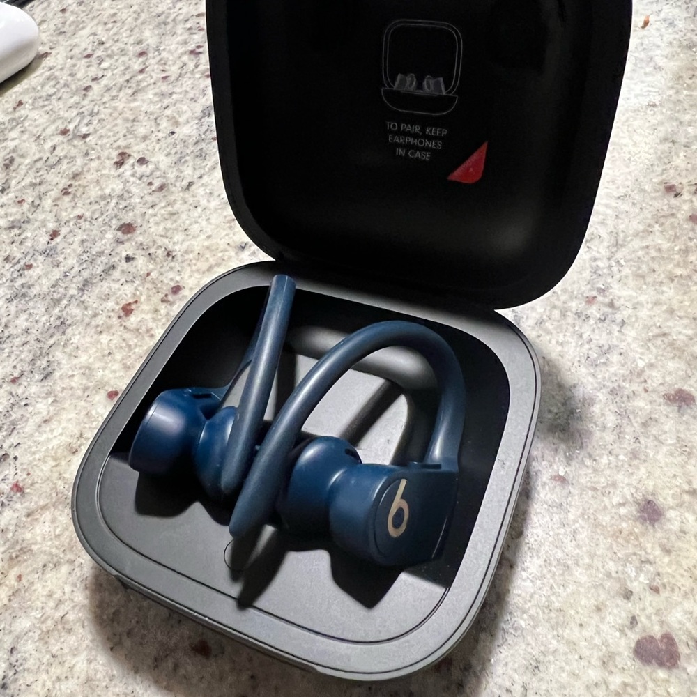 Beats by Dre. Powerbeats